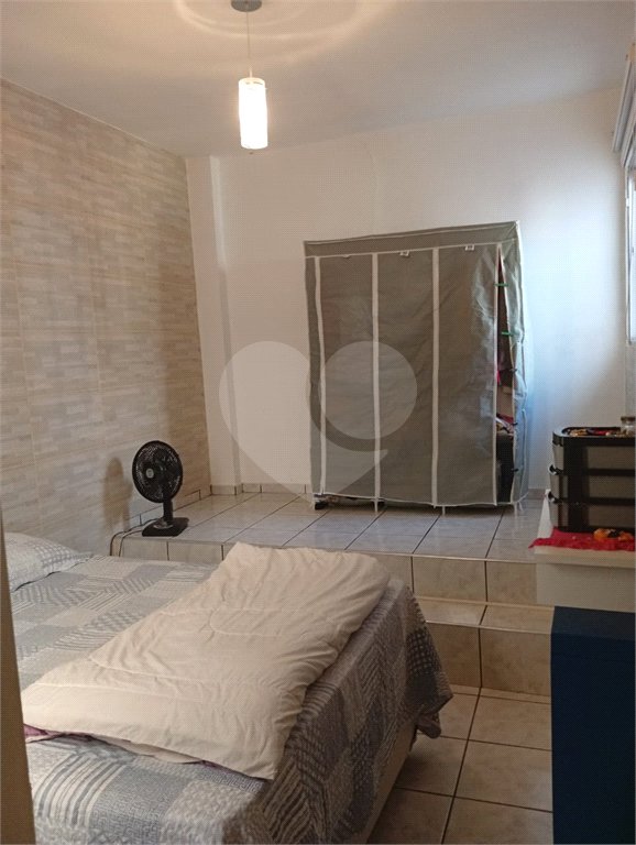 Casa Térrea à venda com 4 quartos, sendo 1 suíte, em Jardim Regina, São Paulo, SP