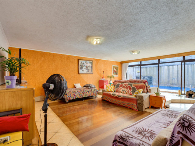 Casa à venda com 4 quartos, sendo 2 suítes,  no condomínio City Campo Grande, São Paulo - SP