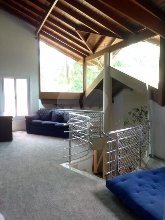 Casa à venda com 4 quartos, sendo 1 suíte, em Samambaia, Mairiporã, SP