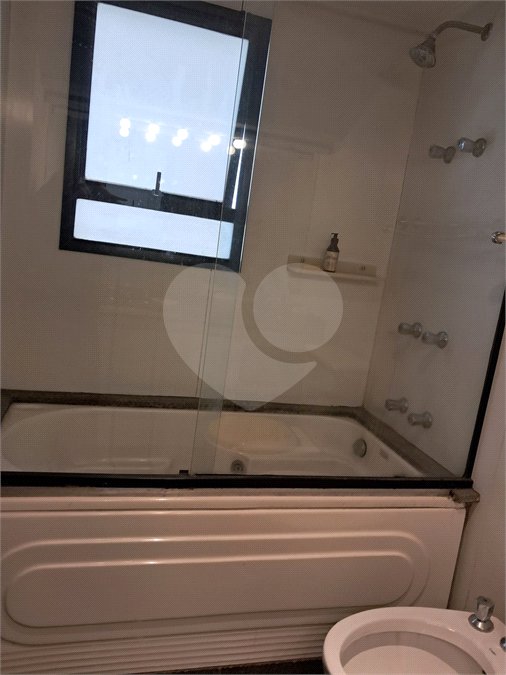 Apartamento para alugar com 3 suítes em Pinheiros, São Paulo, SP