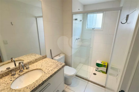 Apartamento à venda com 3 suítes em Vila Mariana, São Paulo, SP