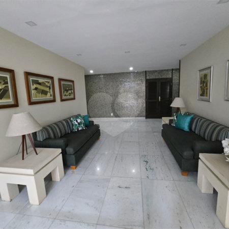 Cobertura à venda com 4 quartos, sendo 1 suíte,  em Tijuca, Rio de Janeiro, RJ