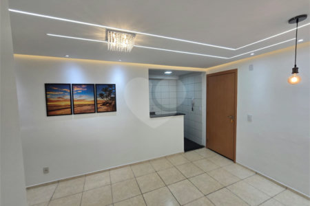 Apartamento à venda com 2 quartos em Santa Cruz, Rio de Janeiro, RJ