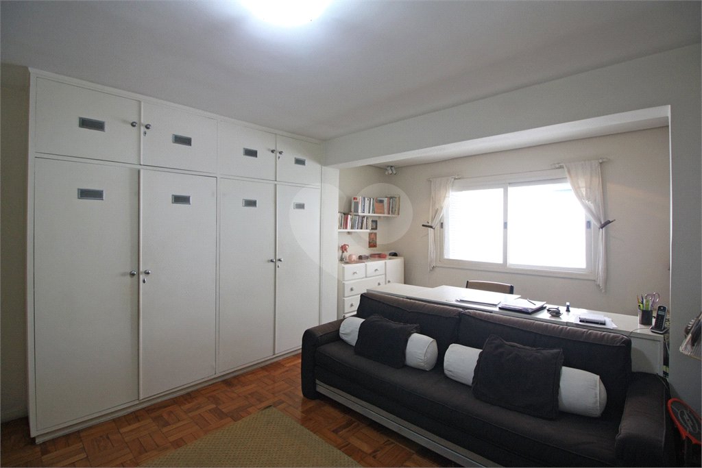 Sobrado à venda com 3 quartos, sendo 1 suíte, em Butantã, São Paulo, SP