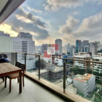 Apartamento à venda ou para alugar com 2 suítes em Vila Nova Conceição, São Paulo, SP