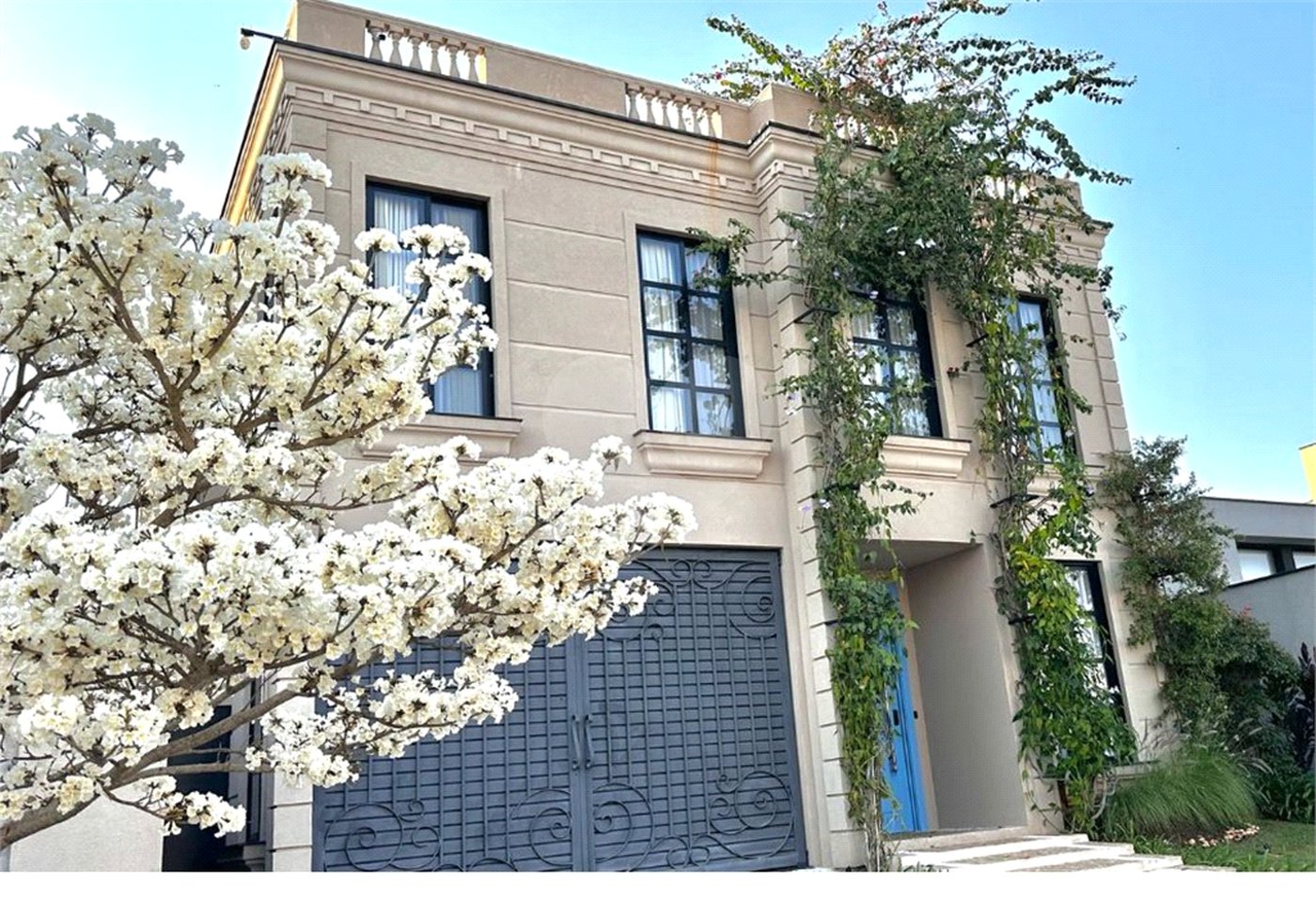 Casa à venda com 4 suítes no condomínio Alphaville Nova Esplanada 1, Votorantim - SP