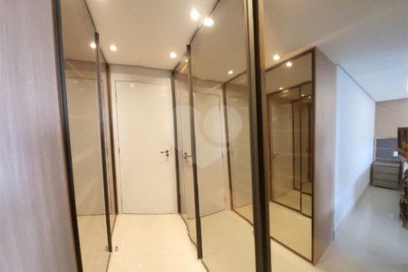 Apartamento à venda com 3 quartos, sendo 1 suíte, em Jardim Vazani, São Paulo, SP