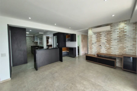 Apartamento à venda com 4 quartos, sendo 2 suítes,  em Jardim Vazani, São Paulo, SP