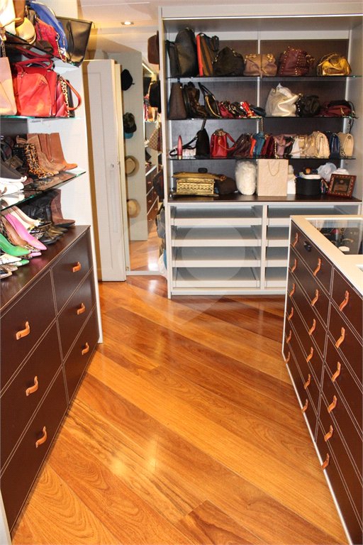 Apartamento à venda com 4 suítes em Santana, São Paulo, SP