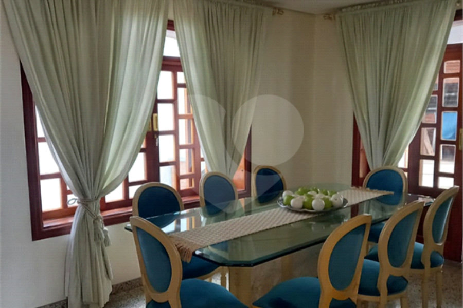 Casa à venda com 4 suítes no condomínio Bibi II, São Paulo - SP