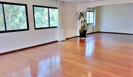 Apartamento à venda com 4 quartos, sendo 3 suítes,  em Vila Andrade, São Paulo, SP