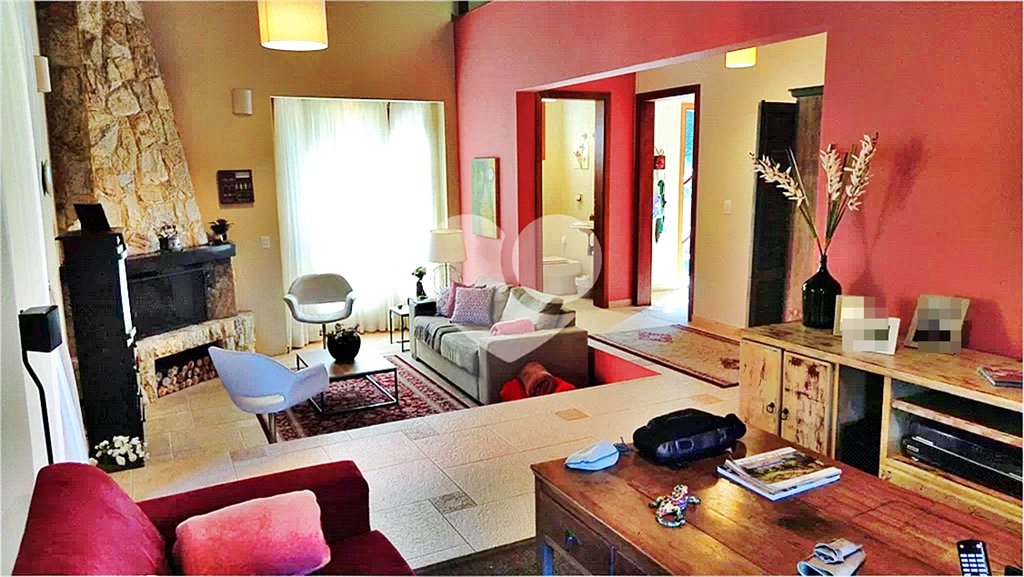 Casa à venda com 3 quartos no condomínio Alpes da Cantareira, Mairiporã - SP