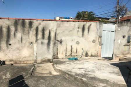 Terreno à venda com 2 quartos em Vila Martins, Carapicuíba, SP