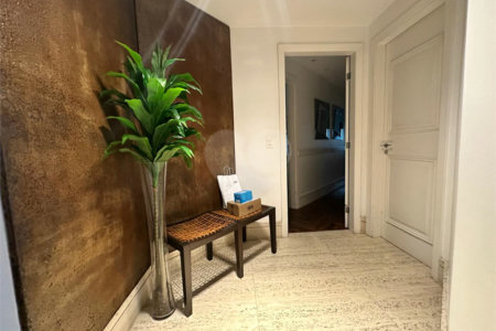 Apartamento à venda com 4 quartos, sendo 3 suítes,  em Vila Andrade, São Paulo, SP