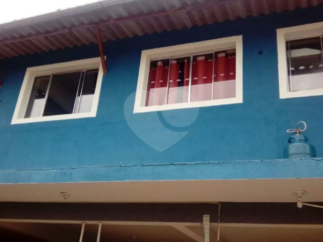 Casa Térrea à venda com 3 quartos, sendo 1 suíte,  em Santa Terezinha, São Paulo, SP