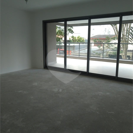 Apartamento à venda com 4 suítes em Campo Belo, São Paulo, SP