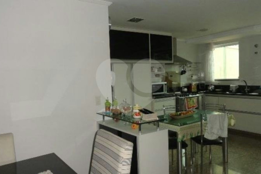 Sobrado à venda com 3 quartos, sendo 2 suítes, em Água Fria, São Paulo, SP