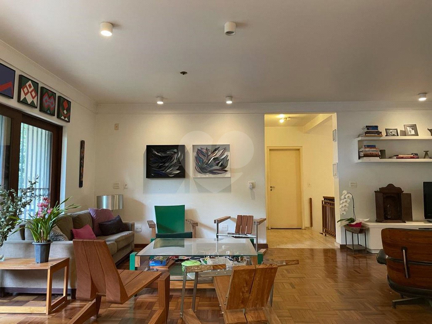 Casa à venda com 4 quartos, sendo 1 suíte, em Vila Morumbi, São Paulo, SP