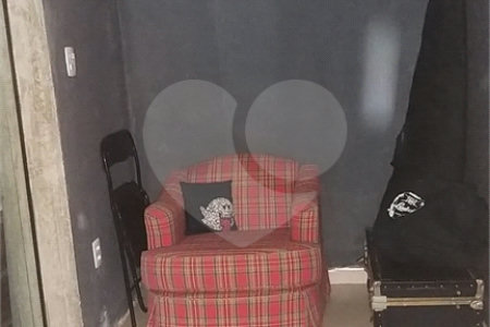Sobrado à venda com 2 quartos em Vila Gumercindo, São Paulo, SP