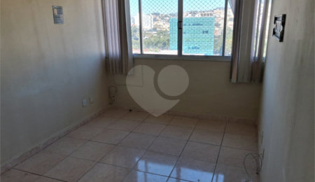 Apartamento à venda com 2 quartos em Praça da Bandeira, Rio de Janeiro, RJ