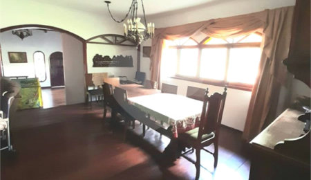 Casa à venda com 2 suítes no condomínio Pila, São Paulo - SP