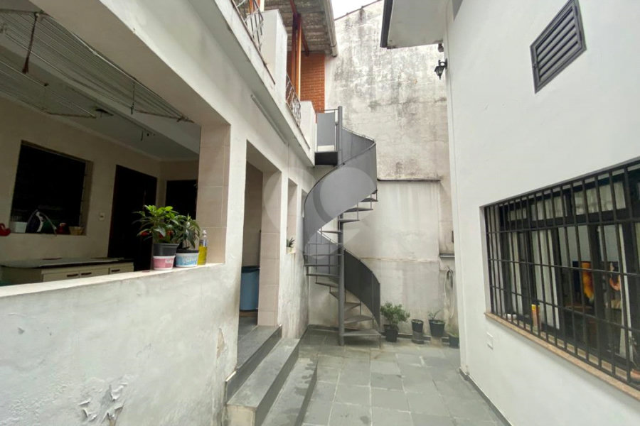 Casa à venda com 3 quartos, sendo 1 suíte, em Santana, São Paulo, SP