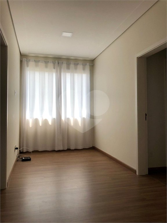 Casa à venda com 3 suítes no condomínio Residencial Lago da Serra, Araçoiaba da Serra - SP