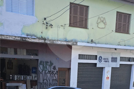 Casa à venda com 3 quartos em Jardim Centenário, São Paulo, SP