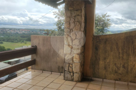 Chácara à venda com 4 quartos, sendo 3 suítes, em Campos de Atibaia, Atibaia, SP