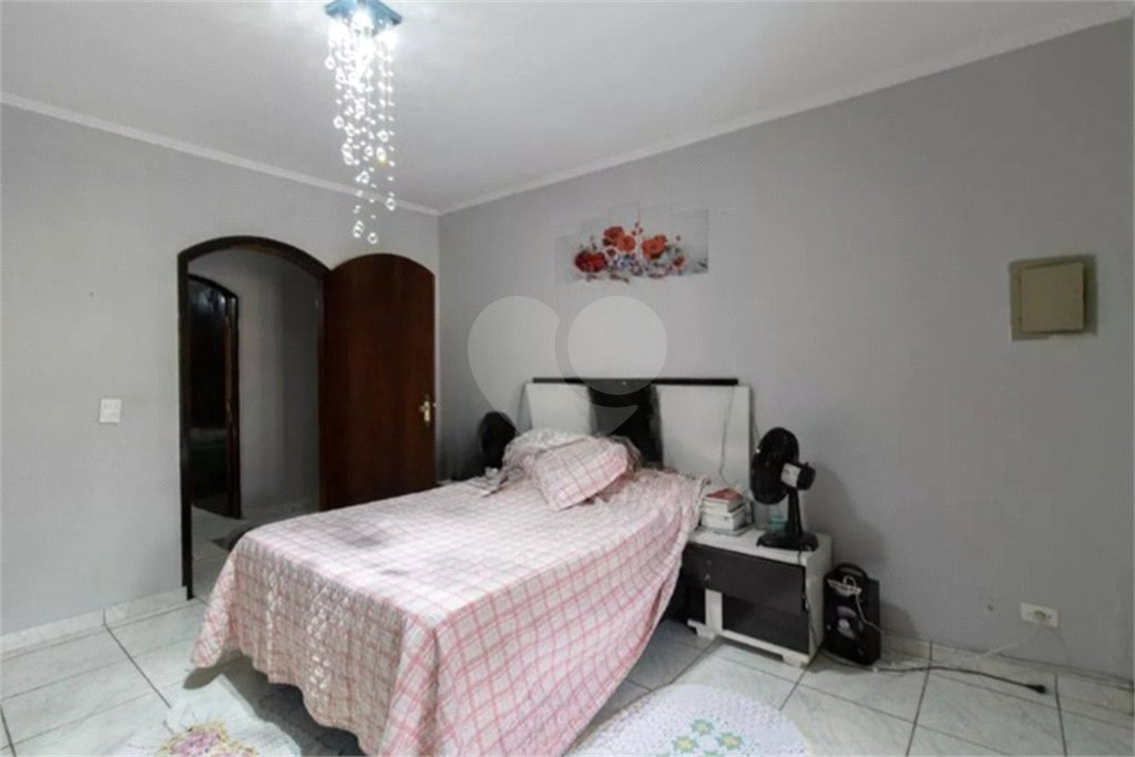 Casa à venda com 2 quartos, sendo 1 suíte, em Jardim Santa Clara, Guarulhos, SP