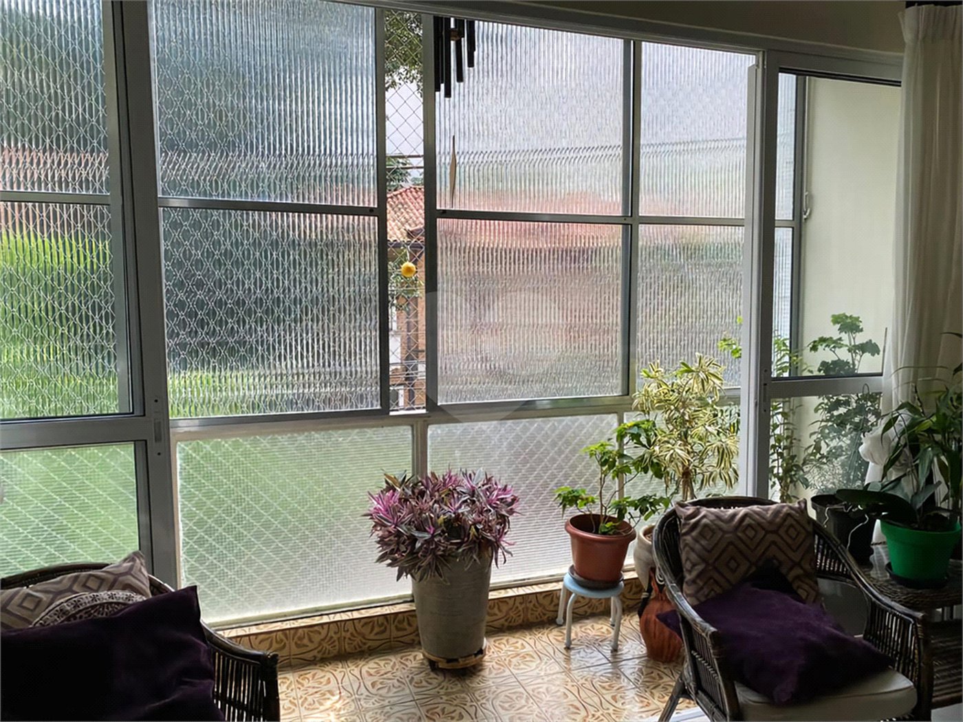 Apartamento Clássico à Venda em Higienópolis com 154m², 3 Dormitórios e 1 Suíte