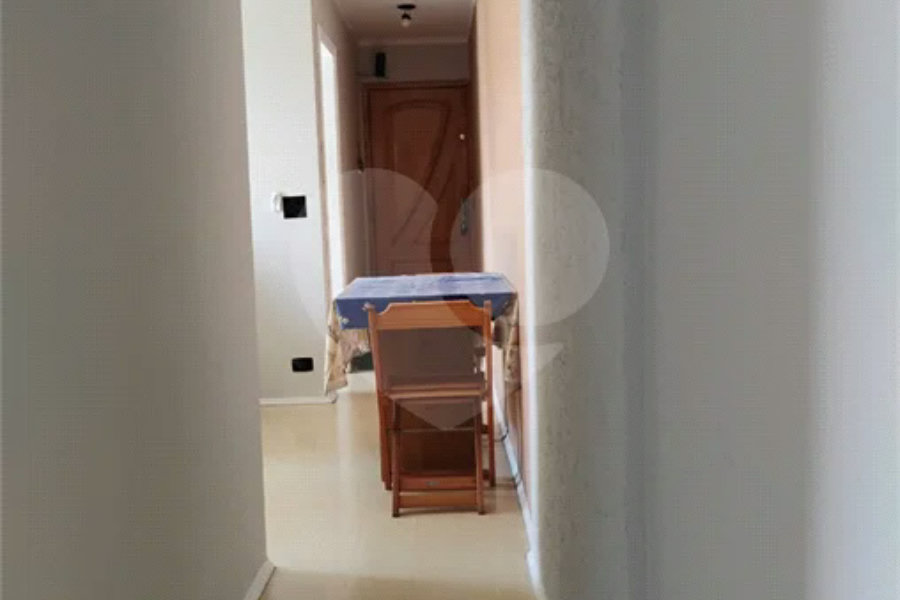 Vende-se lindo apartamento na Vila Santa Catarina!