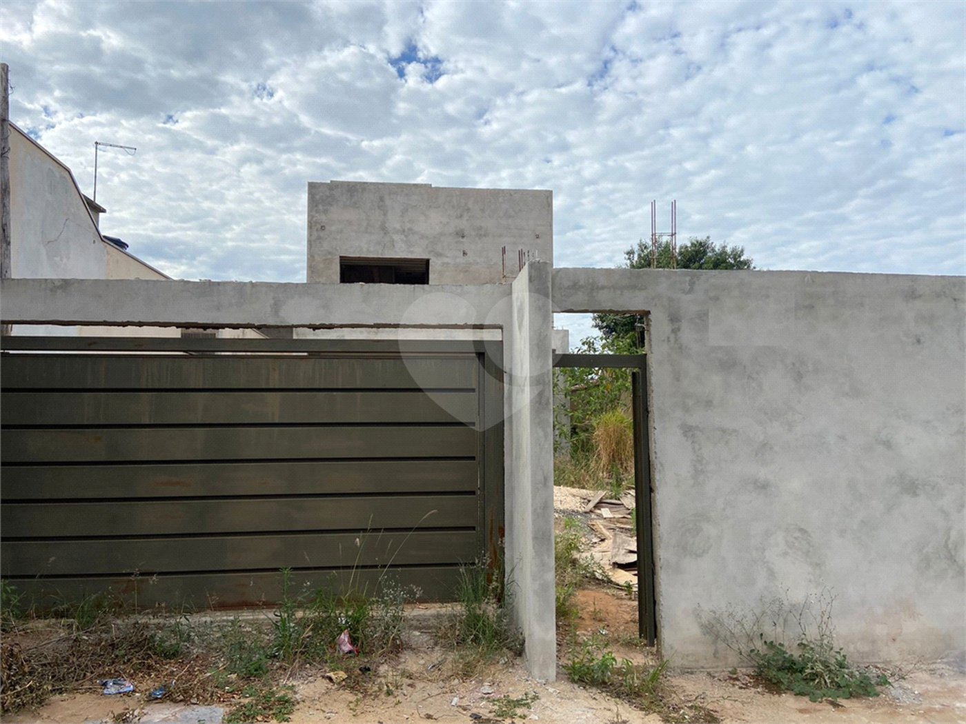 Casa térrea na Vila São José.