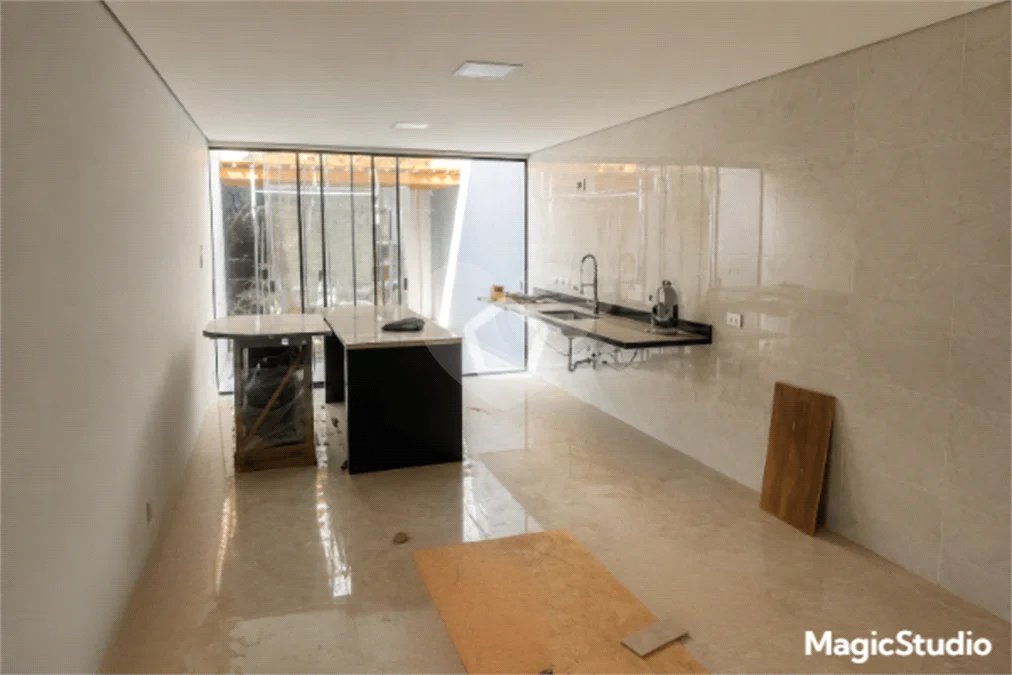 Casa com 144m², 3 dormitórios, 2 vagas, à venda em Pirituba.