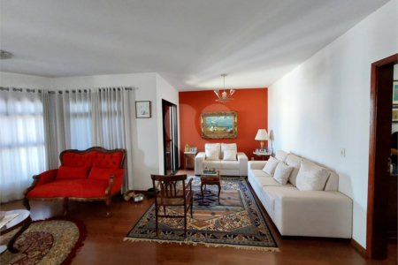 Apartamento com 3 suítes no centro de São Carlos