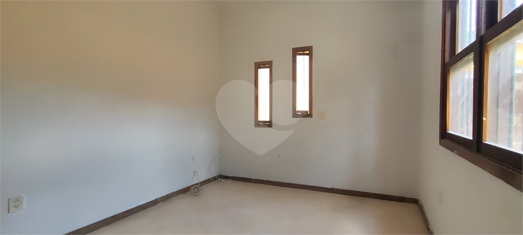 Casa à venda ou para alugar com 3 quartos, sendo 2 suítes, em CAMPO GRANDE, Rio de Janeiro, RJ