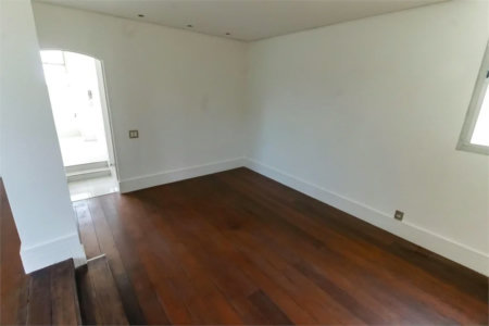 Apartamento à venda com 3 quartos, sendo 2 suítes, em Vila Andrade, São Paulo, SP