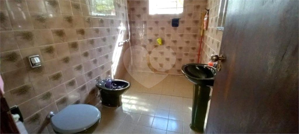Casa à venda com 3 quartos, sendo 1 suíte, em Vila Barcelona, Sorocaba, SP