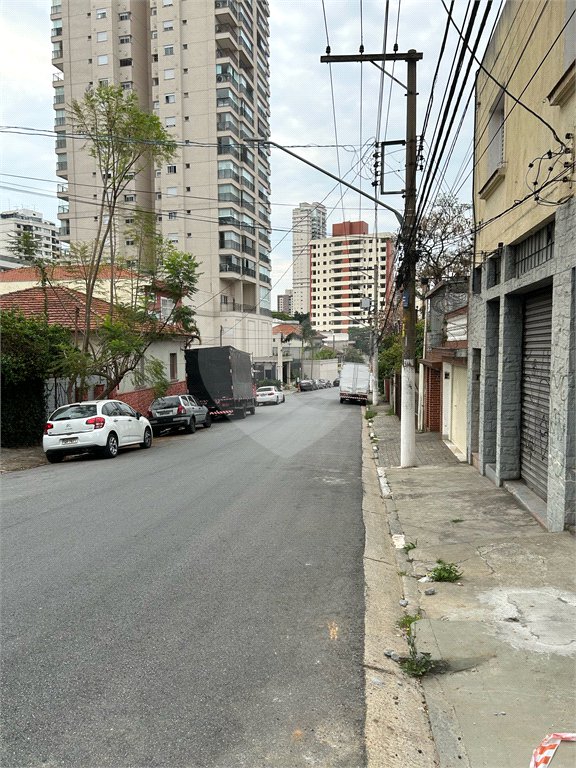 Sobrado à venda com 5 quartos, sendo 2 suítes, em Santana, São Paulo, SP