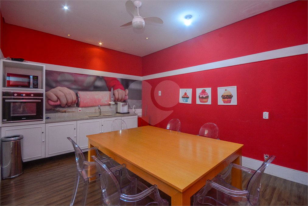 Apartamento à venda com 3 suítes em Jardim Fonte do Morumbi, São Paulo, SP