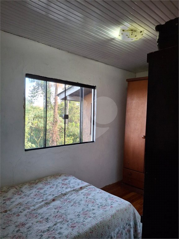Casa à venda ou para alugar com 3 quartos, sendo 2 suítes, no condomínio Jardim da Montanha I, Mairiporã - SP