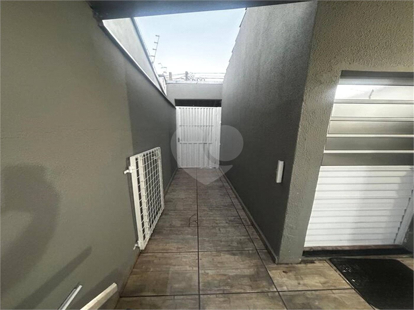 Casa à venda com 2 quartos, sendo 1 suíte, em Jardim Wanel Ville V, Sorocaba, SP