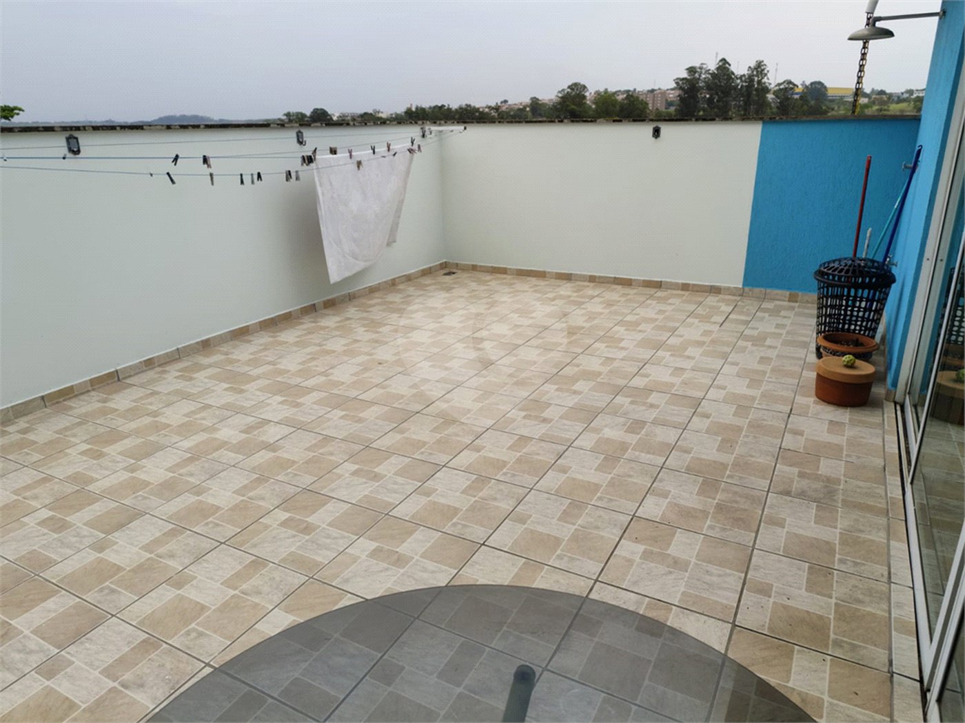Sobrado à venda com 3 quartos, sendo 2 suítes, em Vila Romão, Salto, SP