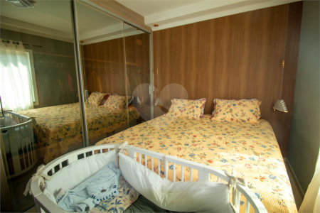 Casa à venda ou para alugar com 5 quartos, sendo 1 suíte, no condomínio Vila de Roma, São Roque - SP