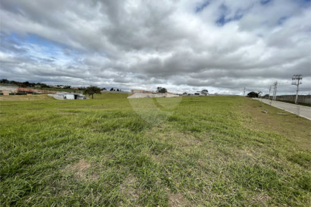 Terreno à venda no condomínio Up Residencial, Votorantim - SP