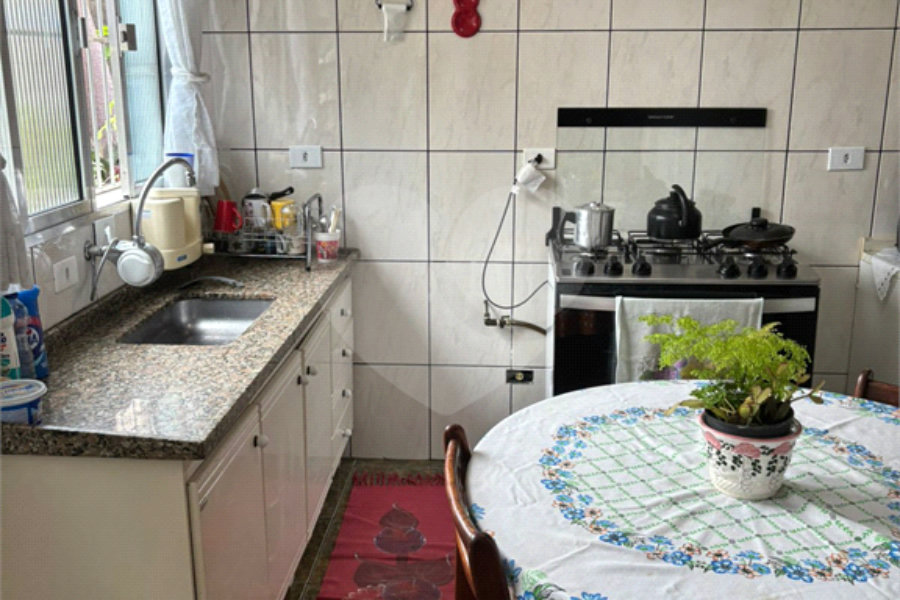 Sobrado à venda com 4 quartos em Tremembé, São Paulo, SP
