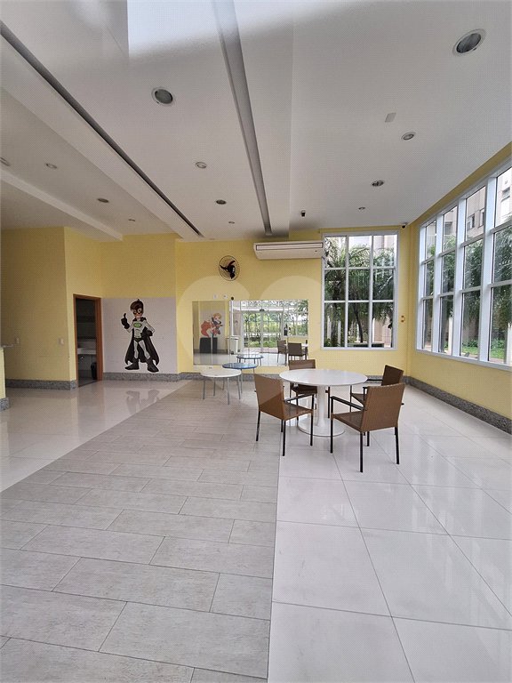Apartamento à venda com 2 quartos, sendo 1 suíte,  em Vila Leonor, São Paulo, SP