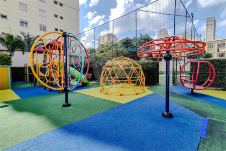 Apartamento à venda com 4 quartos, sendo 3 suítes, em Vila Romana, São Paulo, SP