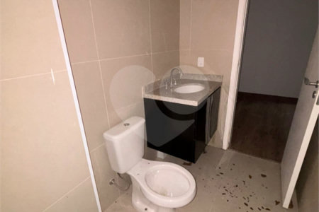 Casa à venda com 2 suítes no condomínio Cântaros da Serra, São Paulo - SP