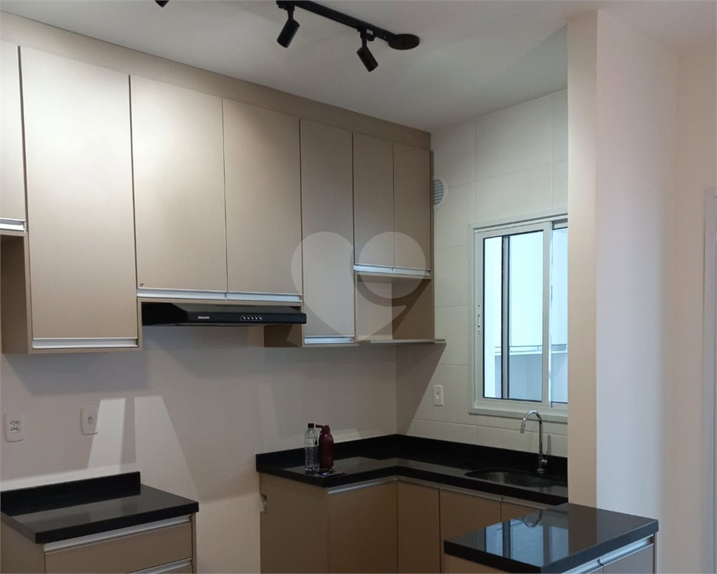 Apartamento à venda com 2 quartos, sendo 1 suíte, em Parque Campolim, Sorocaba, SP
